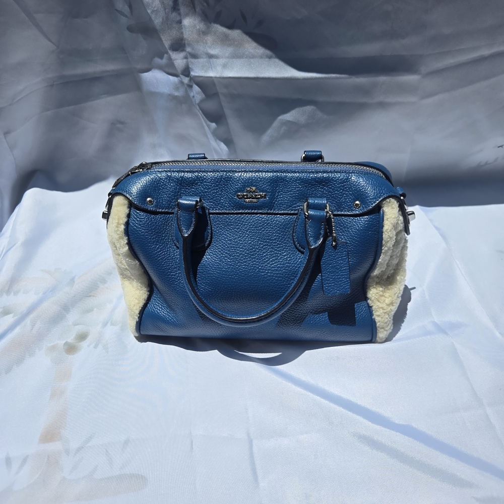 Blue Leather Handbag with Cream Accents